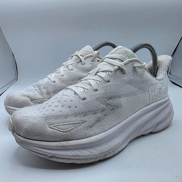 Hoka One One Clifton 9 Womens Size 8 B Triple White Athletic Shoes Running Walk - Picture 4 of 13